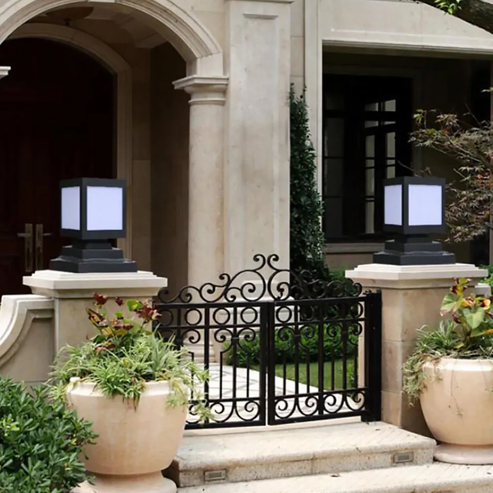 Outdoor Lights Garden Pillar Modern Column Post Solar Powered Lamps for Patio Waterproof Courtyard Fence