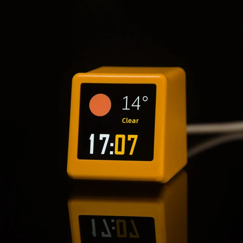 

Dual-Use Smart Weather Station for Car & Desktop – WiFi Weather Forecast, Also Bedside Clock & GIF Album, Integrated Decoration