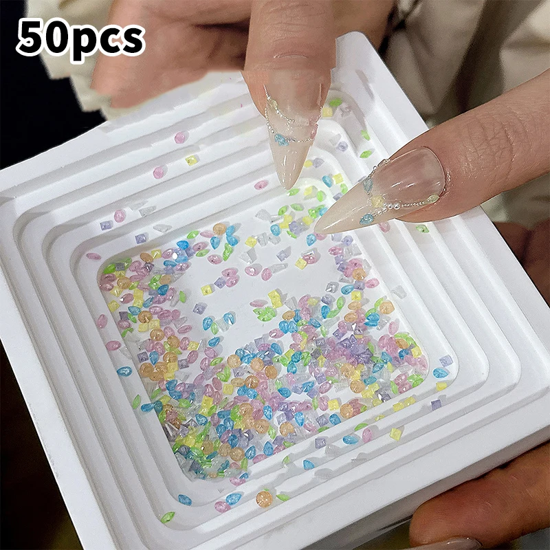 

50 шт., мини-ослепительный цирконий Aurora Mix, разноцветные острые бриллианты для дизайна ногтей, стразы, украшения, детали для маникюра, подвески