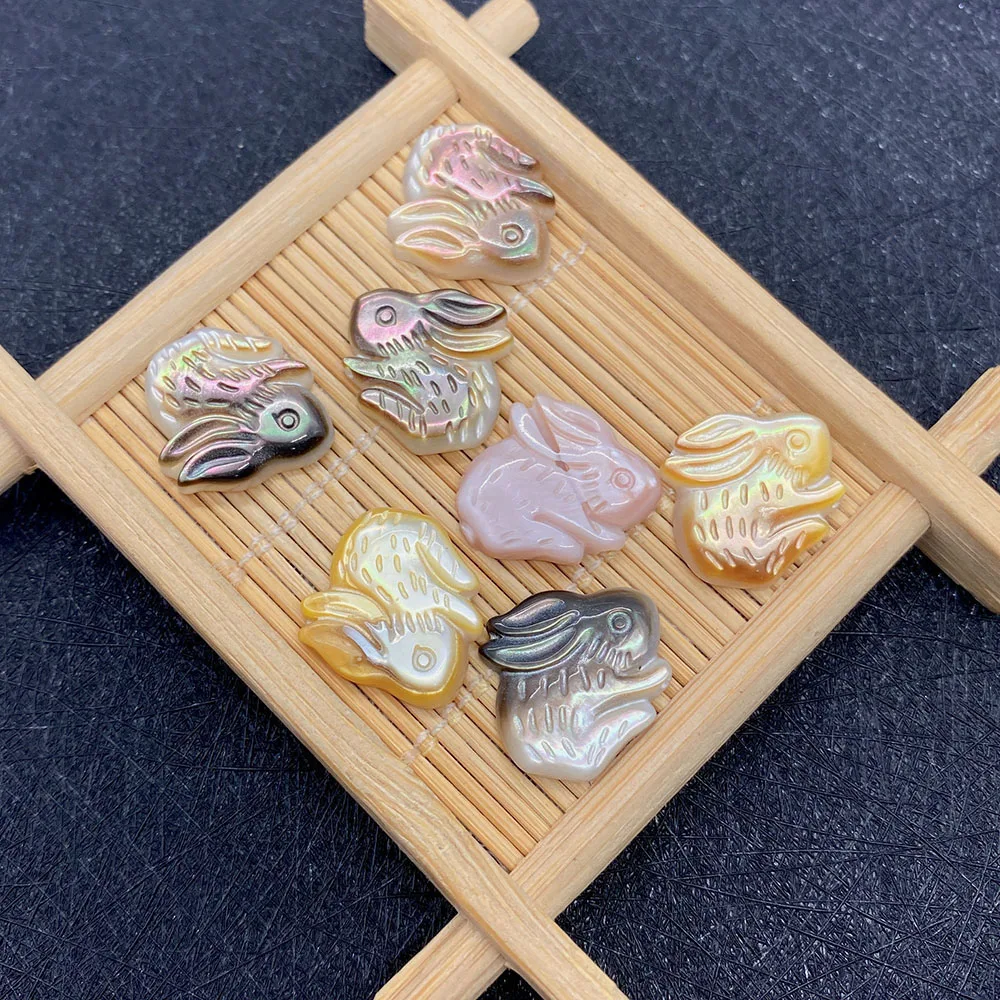 Natural Seawater Shell Carved Rabbit Shape Beads Yellow/white/black Shell Straight Hole Loose Bead 1pc For DIY Cute Jewelry Gift