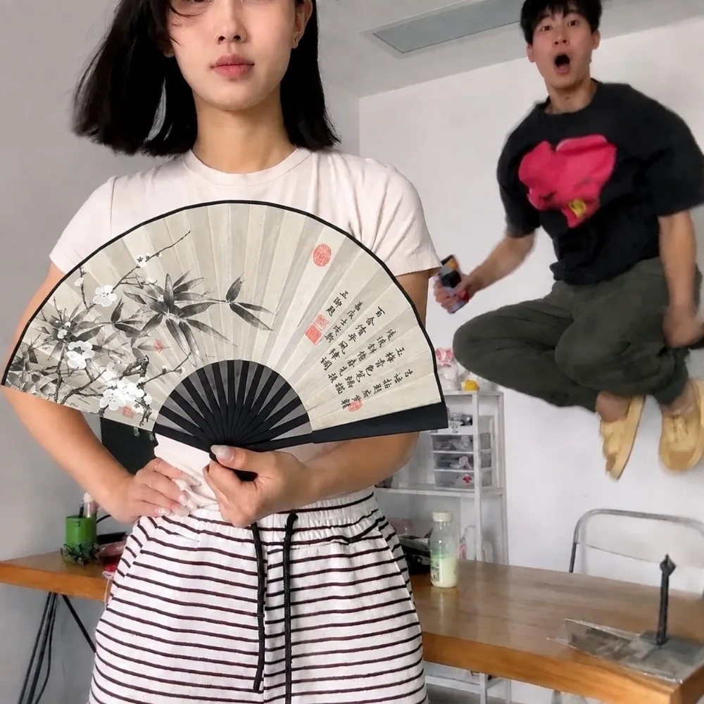 Collapsible Chinese Folding Fan Retractable Cord Portable Cosplay Rotating Flying Fan Decorative Creative Ancient Style Hand Fan