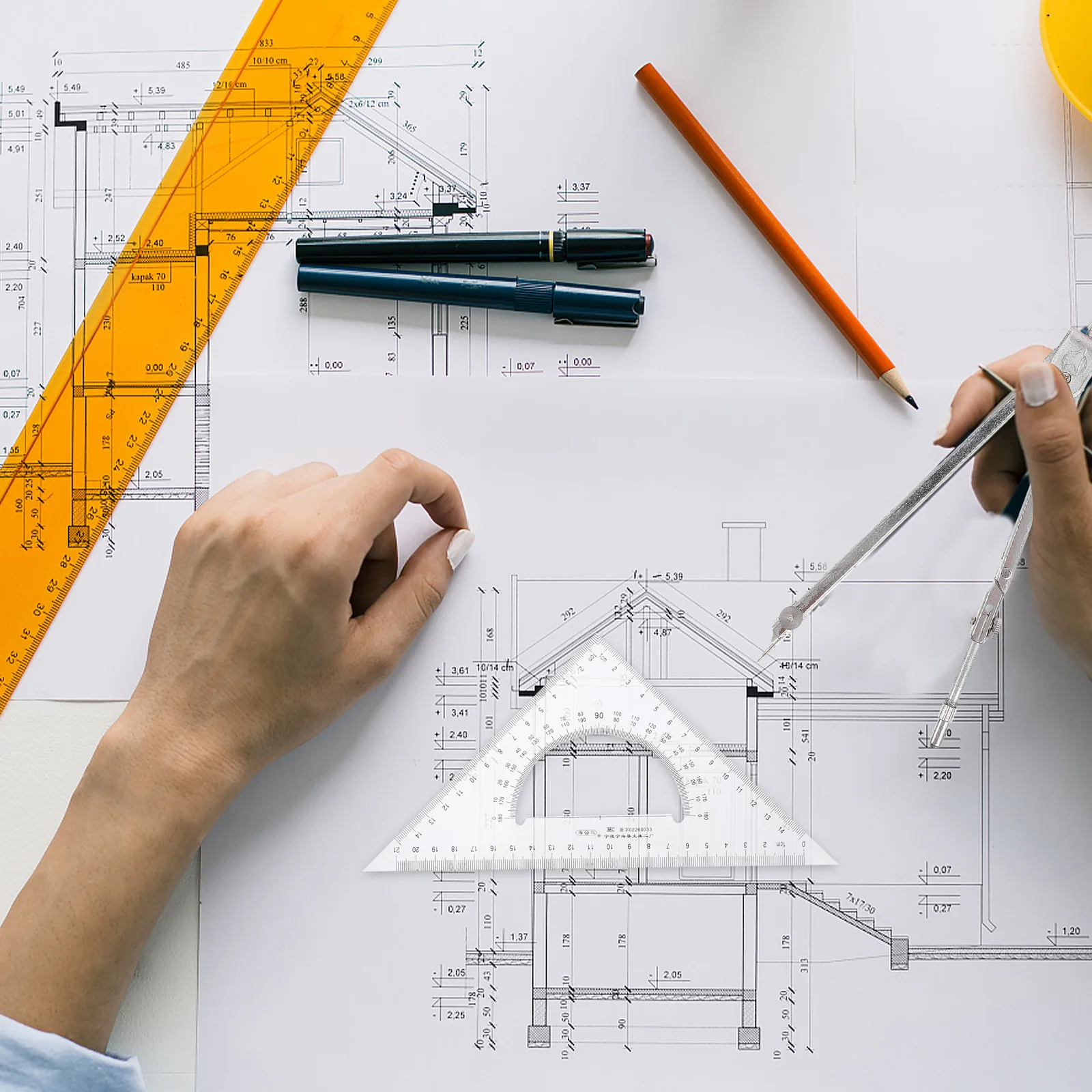مجموعة واحدة من أدوات الرسم متعددة الوظائف لمستلزمات الصياغة الهندسية لطلاب المصممين المعماريين