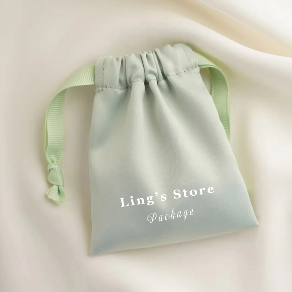 

100pcs Custom Logo Green Silk Satin Drawstring Jewelry Bag Wedding Favors Candy Ring Bracelet Gift Packaging Pouch Cosmetic Sack