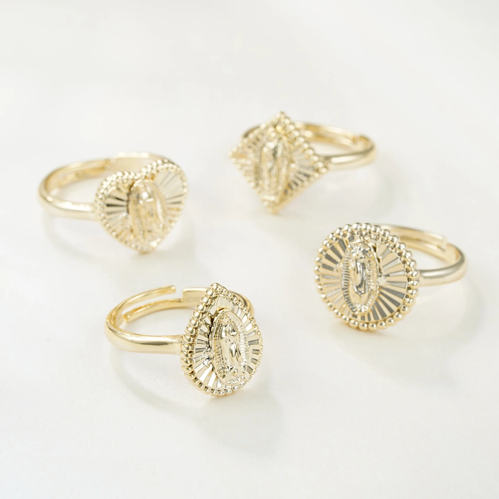 

YSY Elegant and retro Virgin Mary ring with a uniform opening size for daily prayer and religious festival gifts