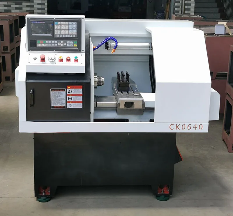 CK0640 Industrial CNC Metal Lathe 3KW Absolute Value Servo Motor Lathe Machine