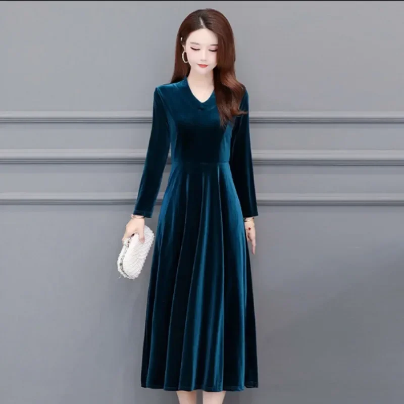 

Autumn Winter Luxury Velvet Party Dress for Women Solid Soft Long Sleeves Big Hem Mid-calf Length Elegant Prom Maxi Dress