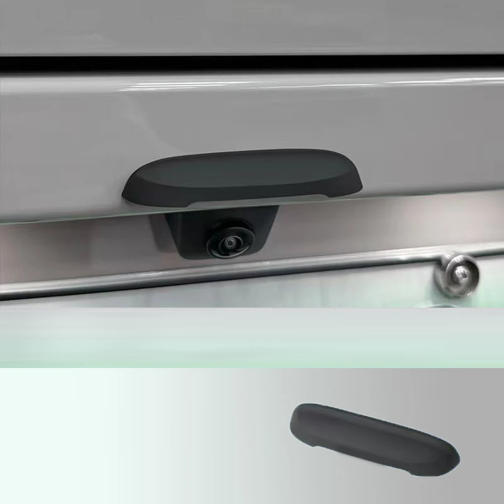 

Дождевик для задней камеры автомобиля с инновационной дренажной конструкцией для минимизации накопления воды и формирования тумана