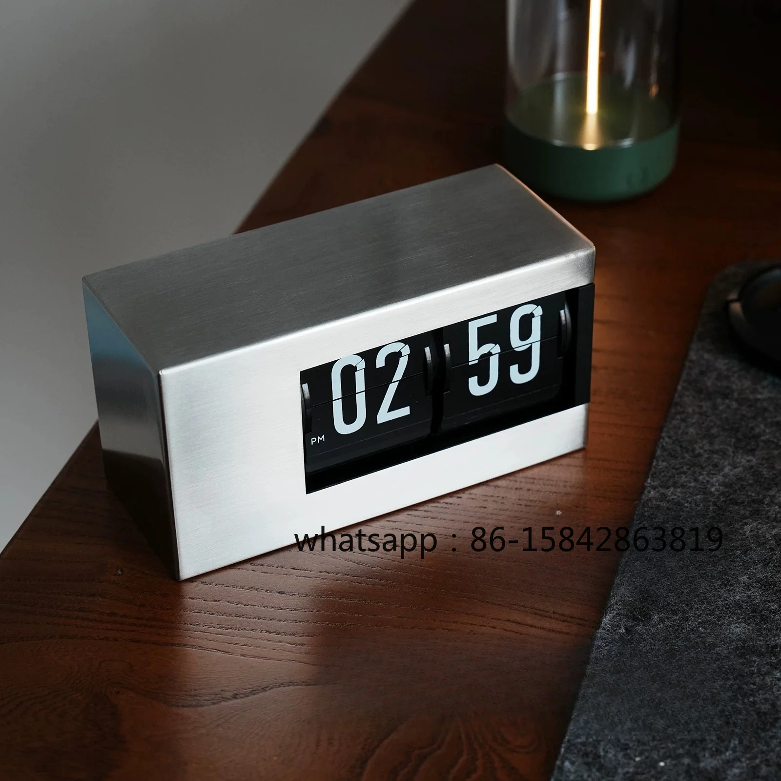 Automatic Page Turning Electronic Calendar, Desktop Ten Thousand Year Desk Calendar Week Clock High-end Ornament Creativity