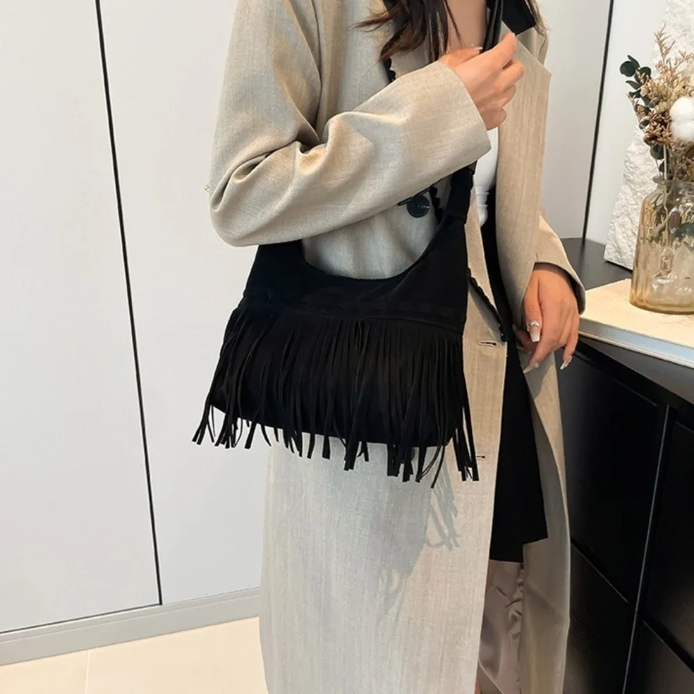 

Cute Korean Style Tassel Shoulder Bag PU Leather Solid Color Suede Handbag Bohemian Style Zipper Underarm Packs Girls