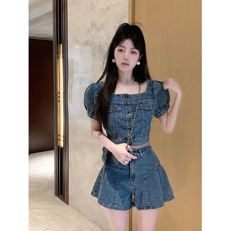 Set Of Square-Neck Denim Tops Sweet And Cool Style A-Line High-Waisted Shorts French Style Women Summer Temperament Fashion Suit