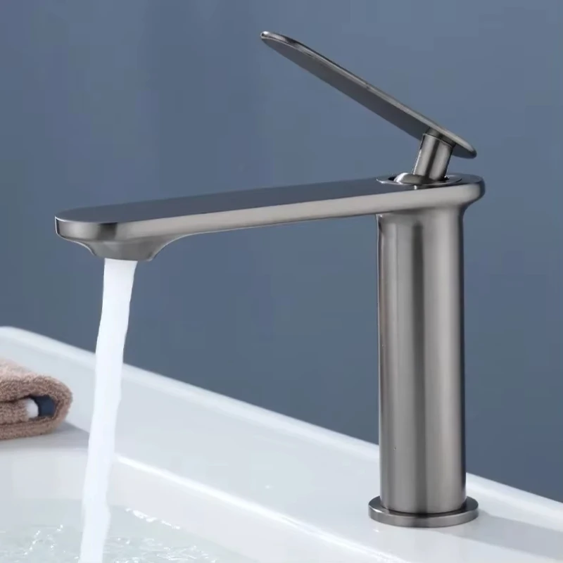 

Gun Gray Stainless Steel Single Handle Bathroom Basin Mixer Tap - Hot and Cold Water Modern Washbasin Faucet with Sleek Design
