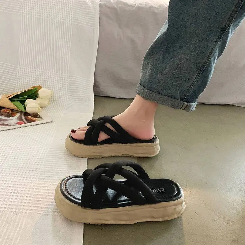 Fashion Dissolving Muffin Shape Slippers Thick Bottom Outer Wear Cross Sandals