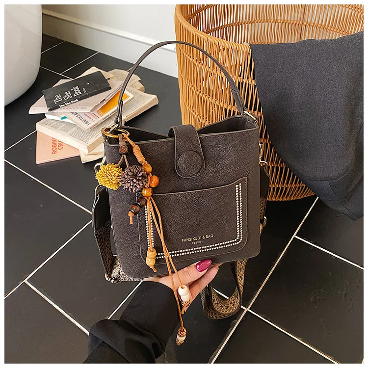 

Женская уникальная винтажная шикарная сумка-мешок - просторная сумка через плечо из искусственной кожи, стильный осенне-зимний аксессуар