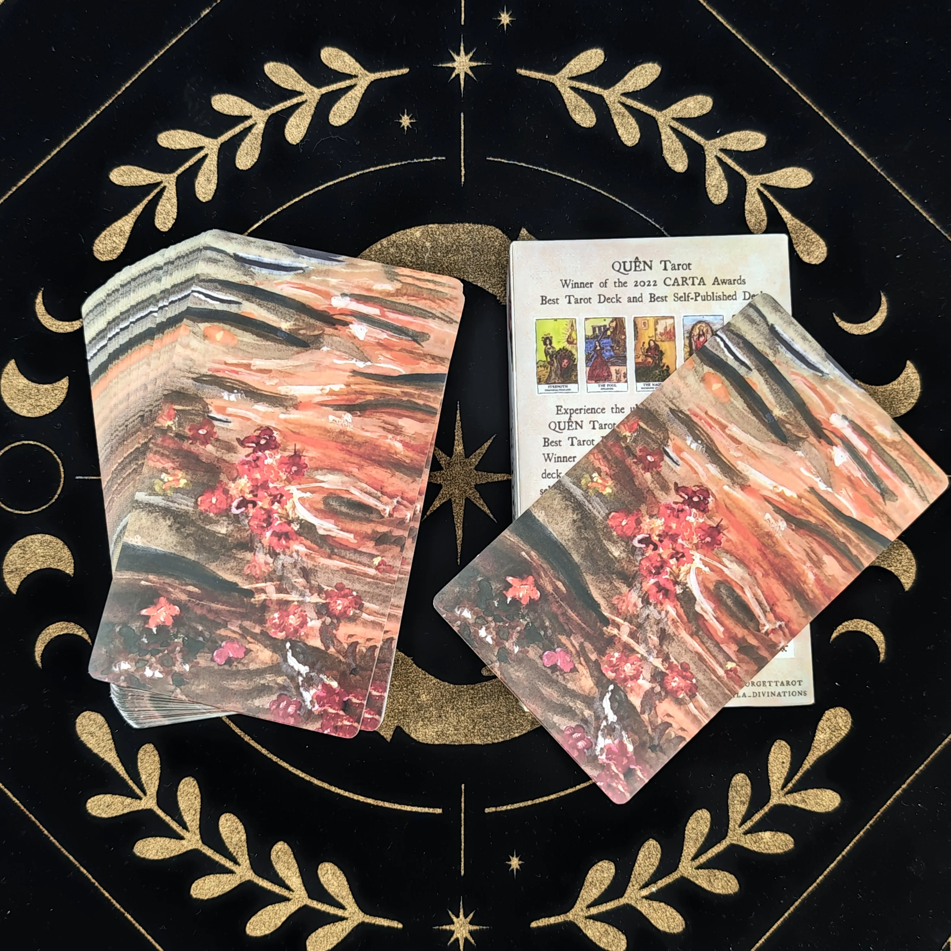 12*7cm Quen Forget Tarot 78 Pcs Cards --Vibrant Colors Throughout The Deck, To Uplift The Energy of The Reader