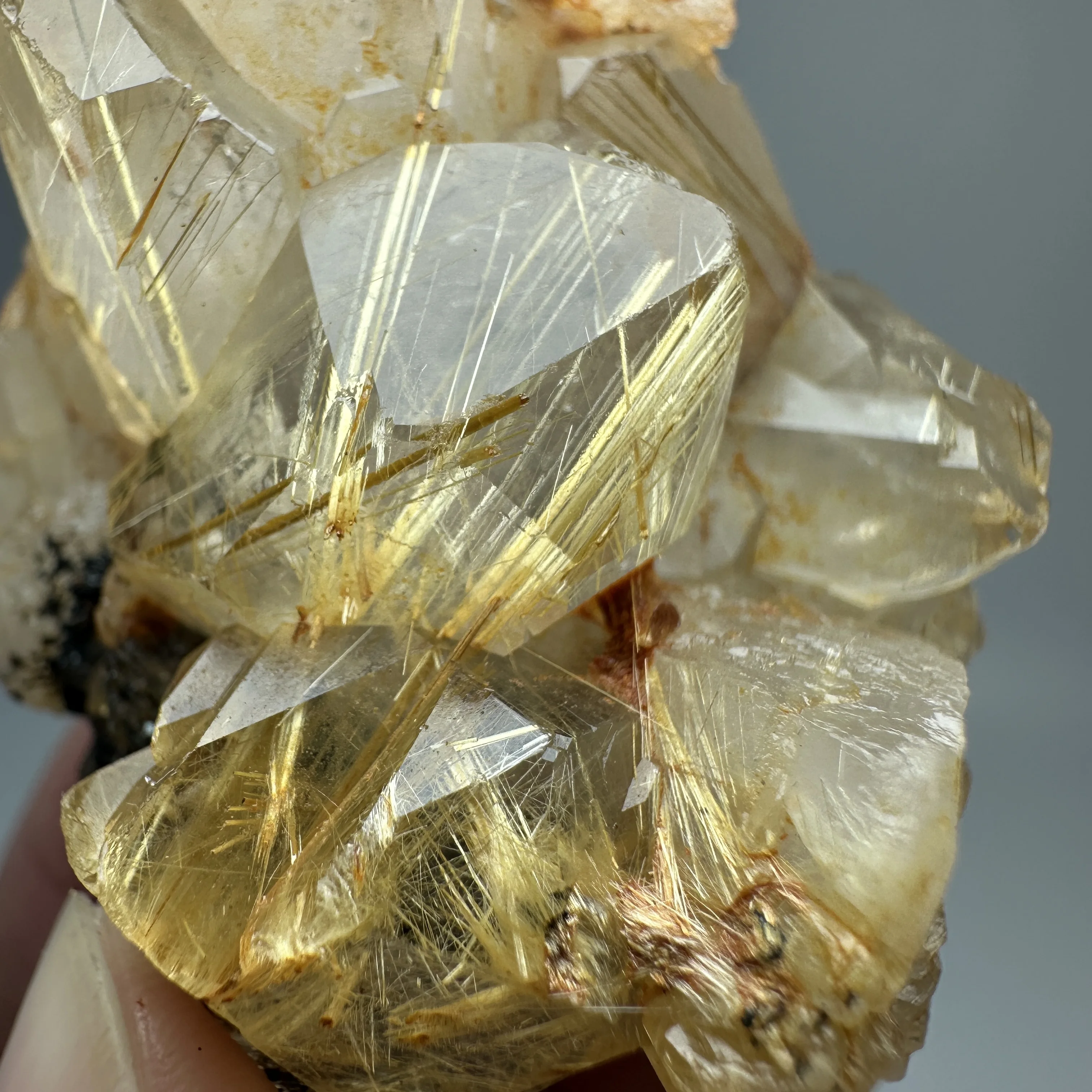 Gold Rutilated Natural Stone Quartz Hair Crystal Polyhedral Mineral Energy Reiki Healing Feng Shui Home Decor Palm Gift 1 sold