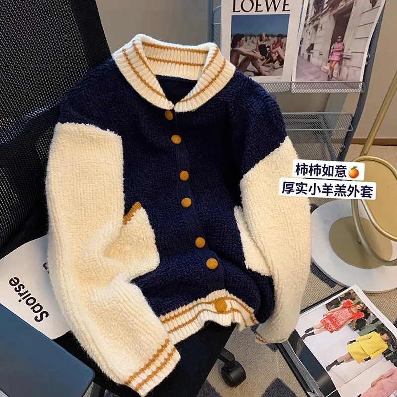 

Color Contrast Spliced Stand Collar Lamb Wool Baseball Uniform Female Autumn Winter 2024 Design Sense Retro Thick Sweater Coat