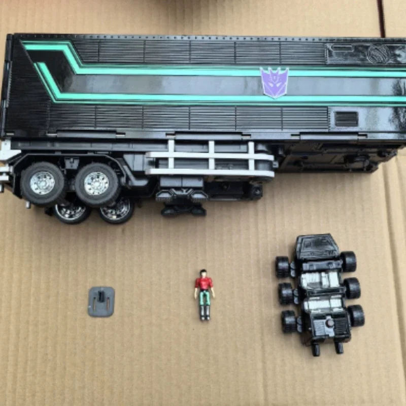 In Stock Original Transformation Toy MP-10B Dark OP Pillar MP10B Carriage K Version Commander MP Master Car Action Figure Gift
