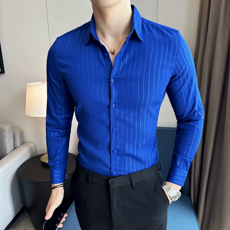 

2024 Royal Blue Pinstripe Business Shirts For Mens Slim Fit Blouse Social Party Outfits Work Office Wear Korean Style Clothing