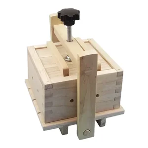 Set Alat Memasak Premium untuk Homemade dengan Cetakan Tahu dan Press Homemade Kit dengan Tofu Press dan Cetakan Tahu 10 pembuat tahu penjualan terbaik - №