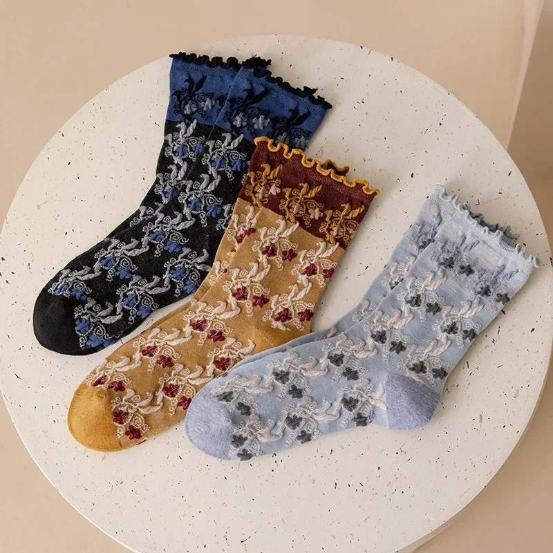 Korean Style Retro Socks Women Floral Embossment Harajuku Vintage Middle Tube Socks Japanese Fashion Lolita Kawaii Ruffle Socks