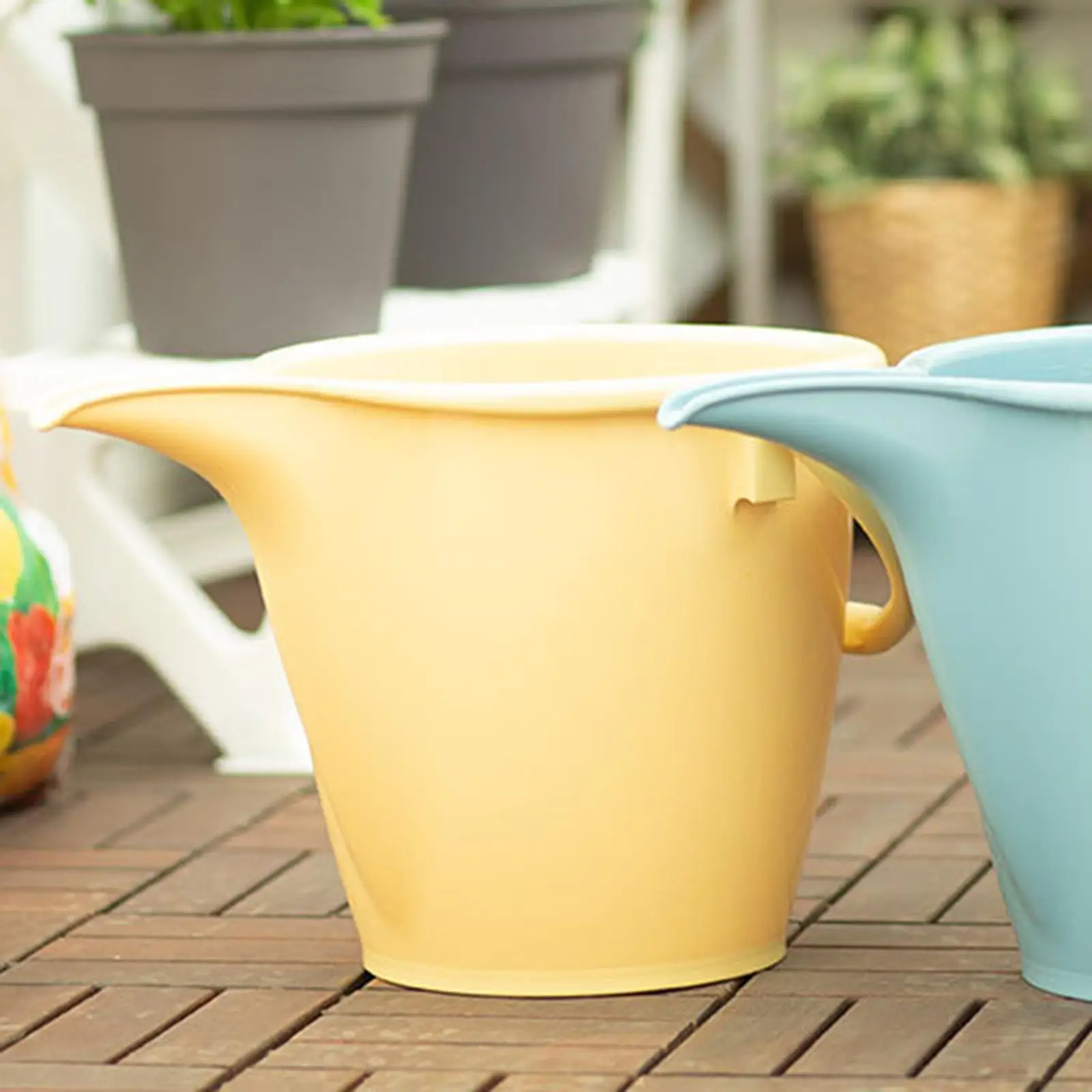 Watering Pot Water Bucket Gardening Tool Plants Sprinkler for Countryside Lawn Indoor