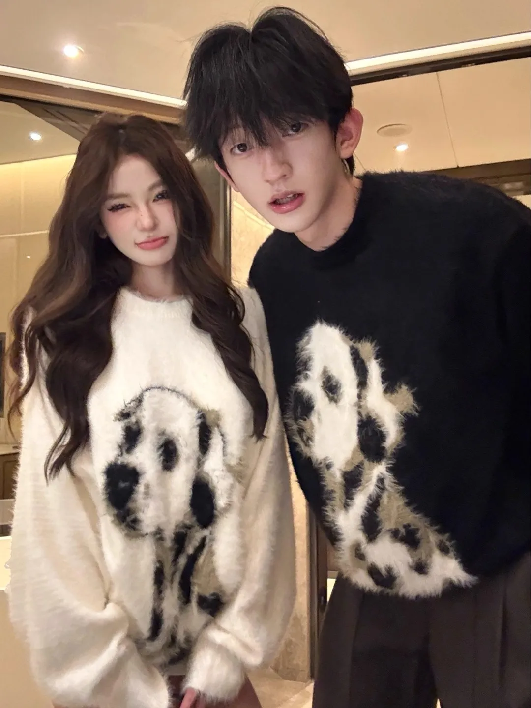 

Зимний мягкий свитер для собак из искусственного меха, свободный универсальный вязаный топ с круглым вырезом, теплый, с длинными рукавами, с животным принтом