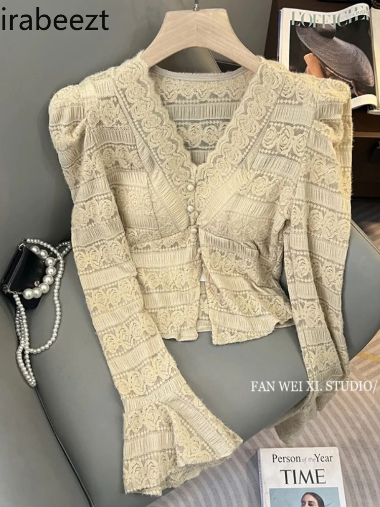 Early Autumn New Design French Retro Temperament Slimming V-neck Lace Shirt Women's Short Bottoming Top Blusa Feminina