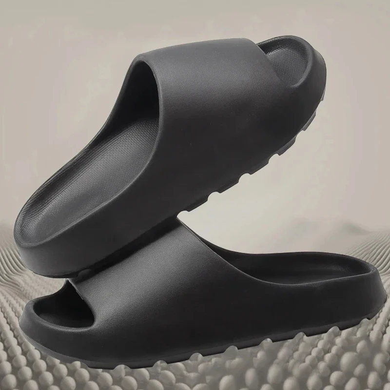 

Всесезонные черные домашние пары, новые нескользящие сандалии, кокосовые тапочки, как наступай на дерьмо, сандалии на толстой подошве