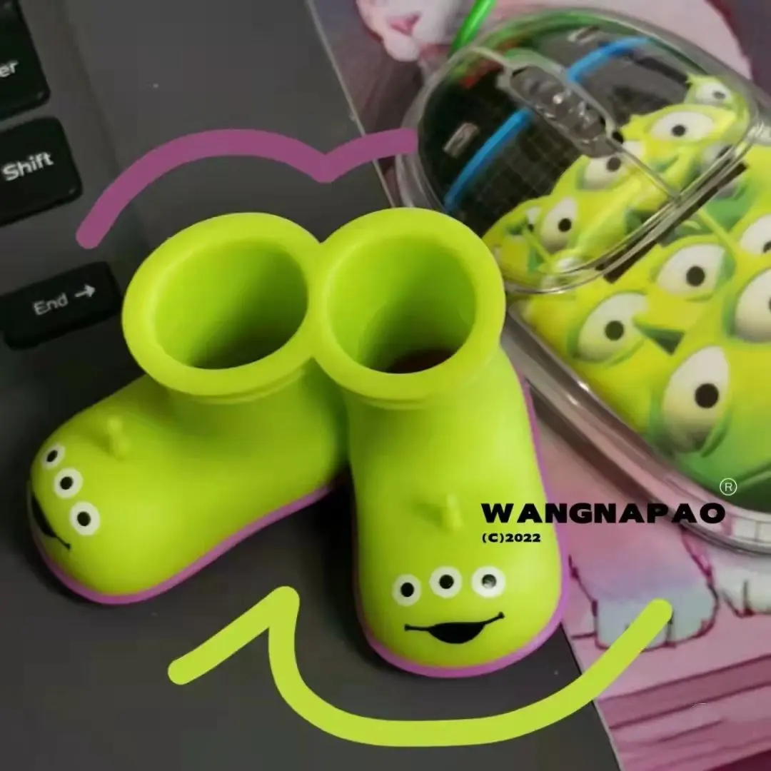 Toy Story Alien Rain Boot Toothbrush Holder Bathroom Creative Rain Boot Couple No-Drill Popular Cute Pen Holder view 4