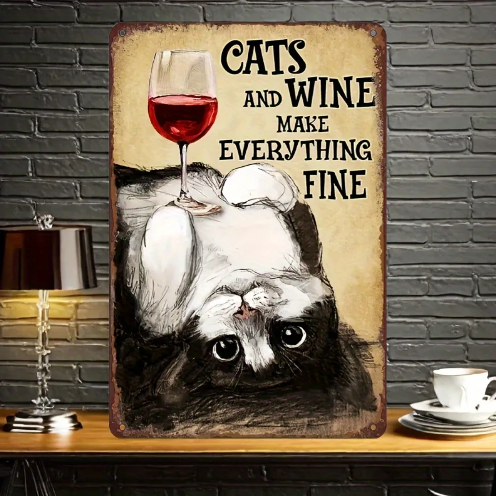 PurrWine Vintage Metallschild „Katzen und Wein machen alles gut“ – Rustikale Eisen-Wandkunst, ideal für Wohnzimmer, Hausbar & Co.