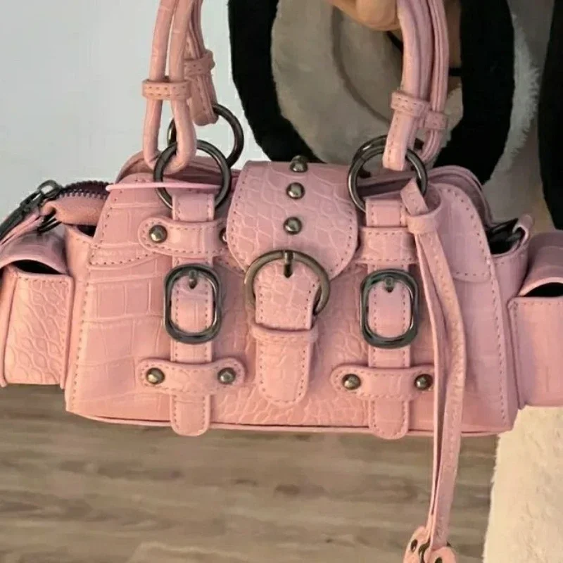 Y2k Vintage Shoulder Bag for Women 2023 Luxury Designer Handbag Pink Rivets Hot Girls Square Pu Leather Underarm Bag Bolsas