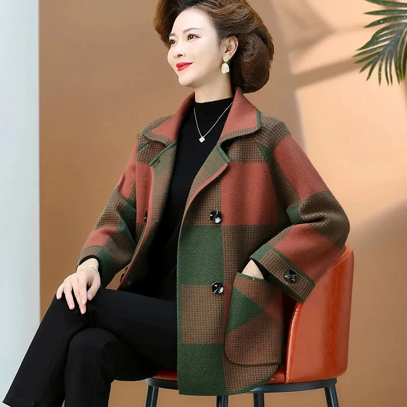 

Middle-aged Mother Knit Sweater Cardigan Jacket New Autumn Winter Noble Elegant Women Sweater Coat Female Plaid Windbreaker