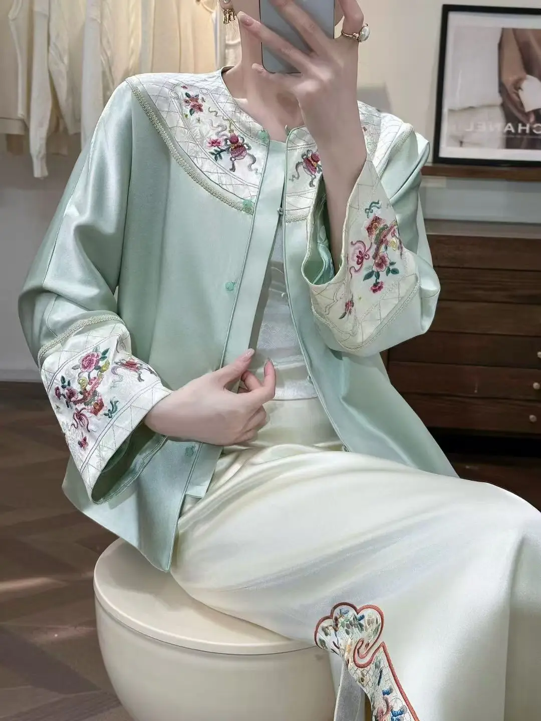 Autumn New Chinese Style O-Neck Acetate Fabric Cloud shoulder Embroidery+Lining Satin Jacquard Elegant Women's Coat S-XXL