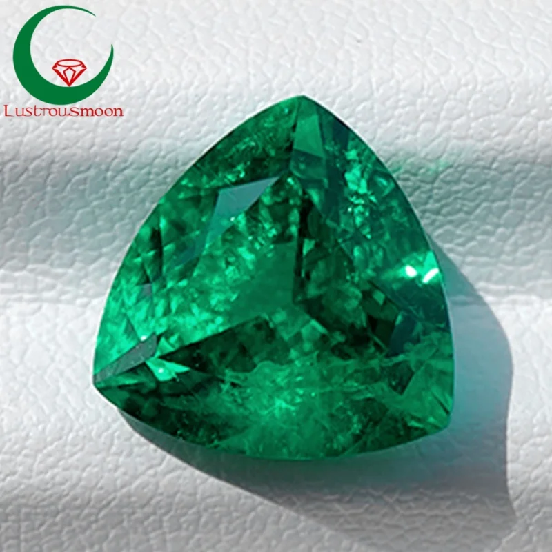 

Lab Grown Columbia Emerald Loose Color Gems With Cracks Inclusions Trilliant Cut Top Quality AGL Certificate Custom Material