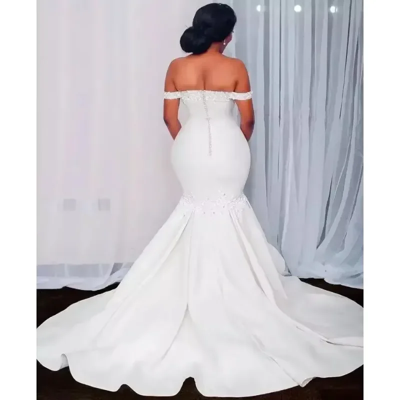 Aangepaste zeemeermin trouwjurken bruids off-shoulder kant gelaagde rokken strapless Afrikaanse bruidjurken plus maat op maat gemaakt