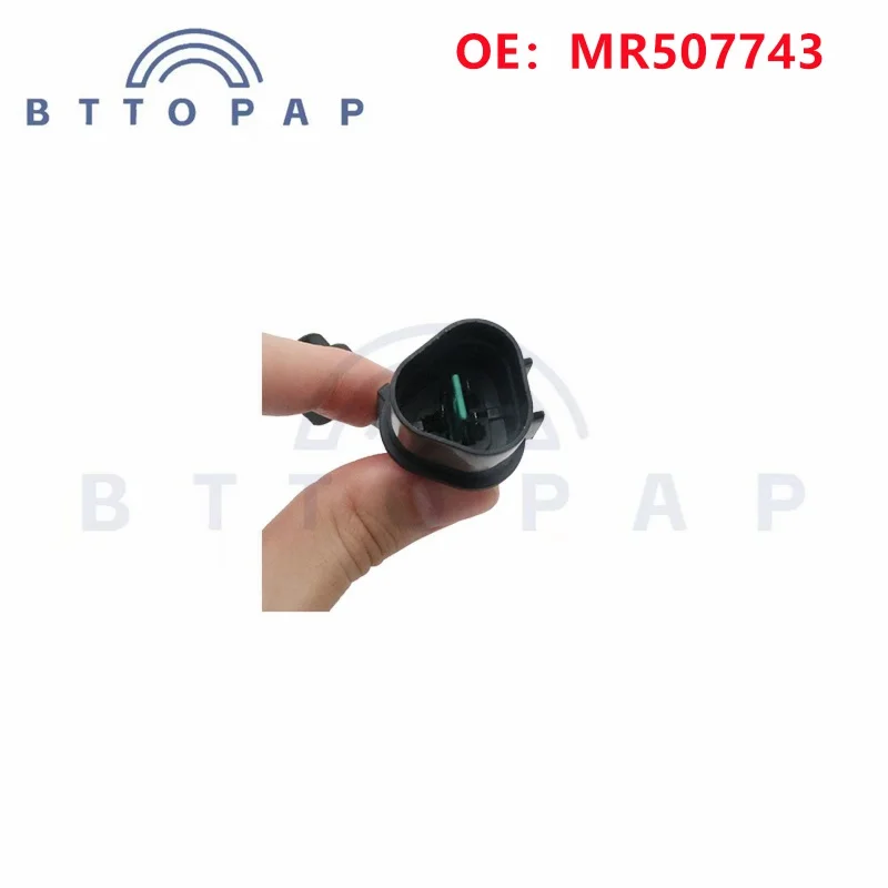 MR507743 Crankshaft Position Sensor For Mitsubishi L300 1986-2013/ Triton KA5T 2006-2015 Models Auto Parts