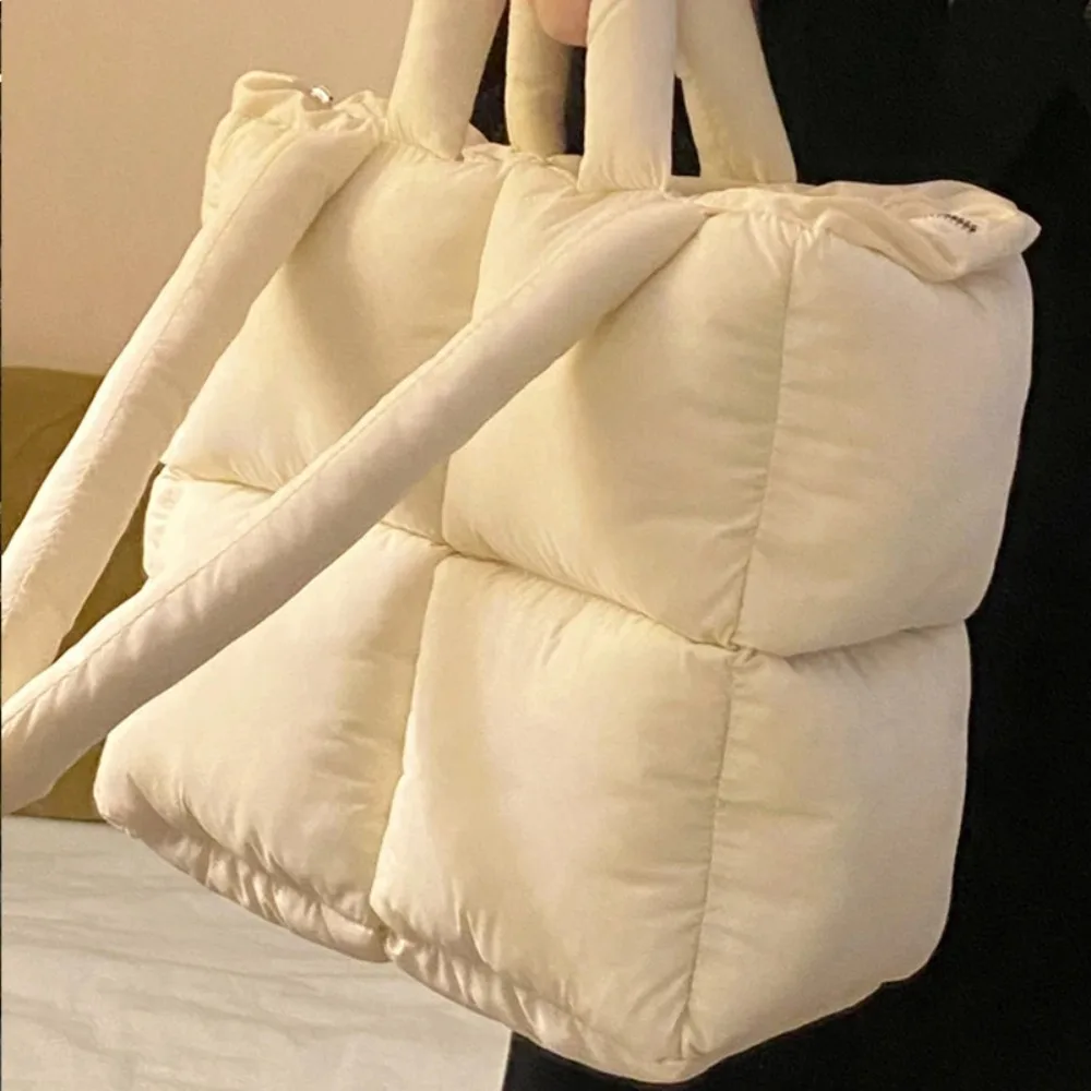 Fashion Nylon Cloth Puffy Shoulder Bag Soft Large Capacity Down Feather Handbag Padded Quilted Space Cotton Shopping Tote view 3