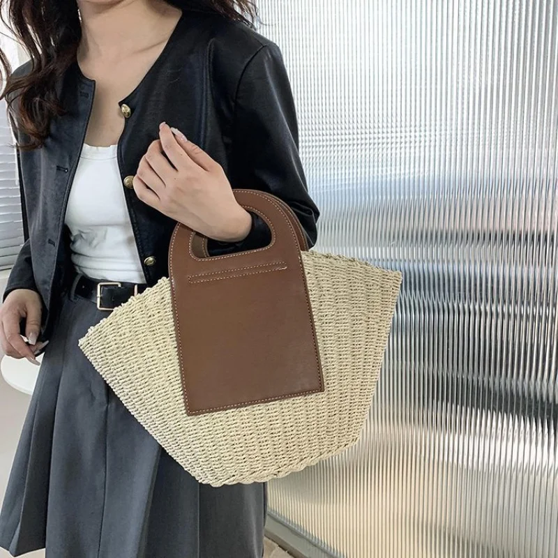 

Elegant Crossbody Handbag Luxury Leather Women's Bag Famous Designer Classic Paris Classy Artistry Commuter Bag​