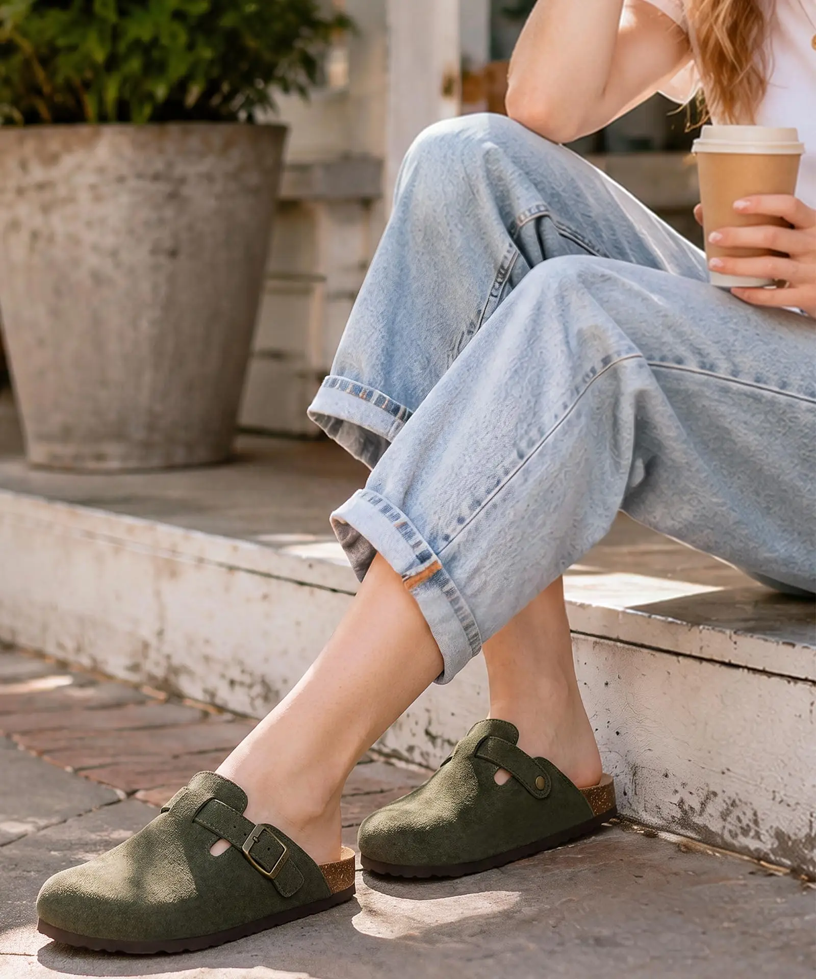 Shevalues Rutschfeste Unisex-Kartoffelschuhe mit Verstellbarer Schnalle, Korkfußbett, Veganen Wildleder-Clogs für Damen mit Fußgewölbestütze – Detail 8