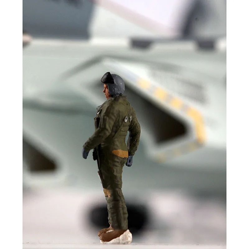 Finished 1/72 Scale American Fighter Pilot 1 Soldier Figure Model