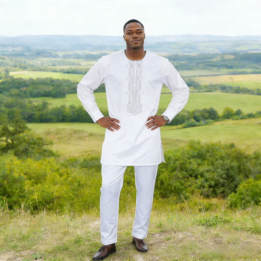 

Plus Size African Clothing luxury For Man Traditional Agbada Sets 2PCS White Shirt Pant Embroidery Wedding Party Suits