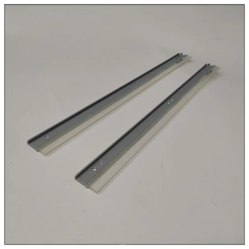 

CCLEZ0205DS52 CCLEZ0205FC31 щетка стеклоочистителя, для острых MX 2600 2601 3100 3101 4100 4101 4140 5000 5001 Щетка для чистки трансферного ремня