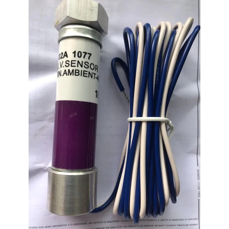 Burner Accessories C7027A 1049 Flame U-V Probe, Flame Detector, Flame Detector (2 Wire)