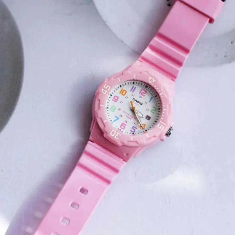 ساعة كاسيو للرجال 30 متر كوارتز مقاومة للماء، ساعة عصرية للجنسين مع عقارب مضيئة مثالية للطلاب