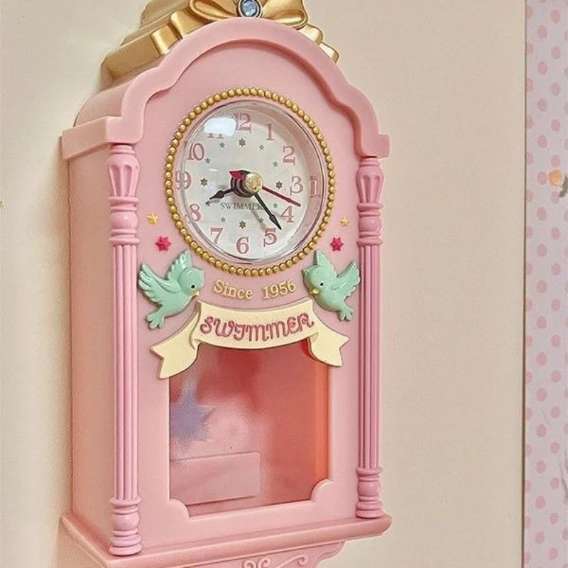 Vintage Wall Clock Unique Creative Aesthetic Wall Clocks Art Elegant Cartoon Watch Interior Home Bedroom Decoration Accessories