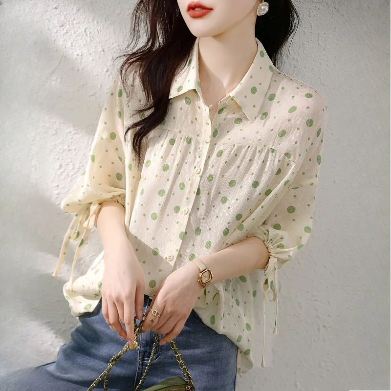 

Vintage Women's Blouses Printed Polka Dot Casual Shirts Fashion Loose Summer Korean Clothing Short Sleeved Chiffon Women Tops