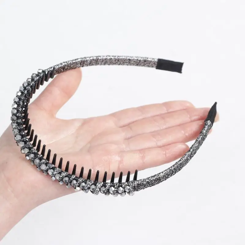 Funkelndes Strass-Stirnband für Frauen, rutschfest, bequeme Passform zum Gesichtwaschen, Make-up, für den täglichen Gebrauch und Partys. – Detail 11