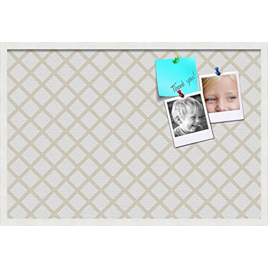 

Доска для заметок из ткани с современным ромбовидным узором, бежево-белая, 36x24 дюйма (2x3 фута), в рамке из сатинового белого картона.