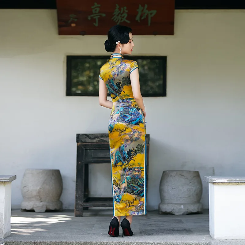 

High Quality Improved Real Silk Cheongsam Catwalk Long Women's High-End New 2024 Chinese Dress High-End