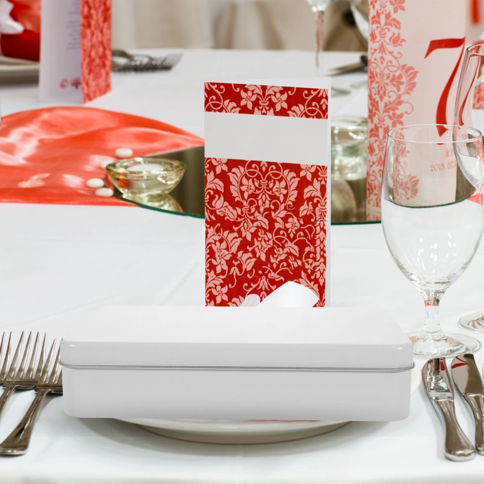 

Biscuit Cookie Tin Box Cake Storage Container Sweets Candy Case Gift Packaging Party Favor Tins With Lid Small Portable